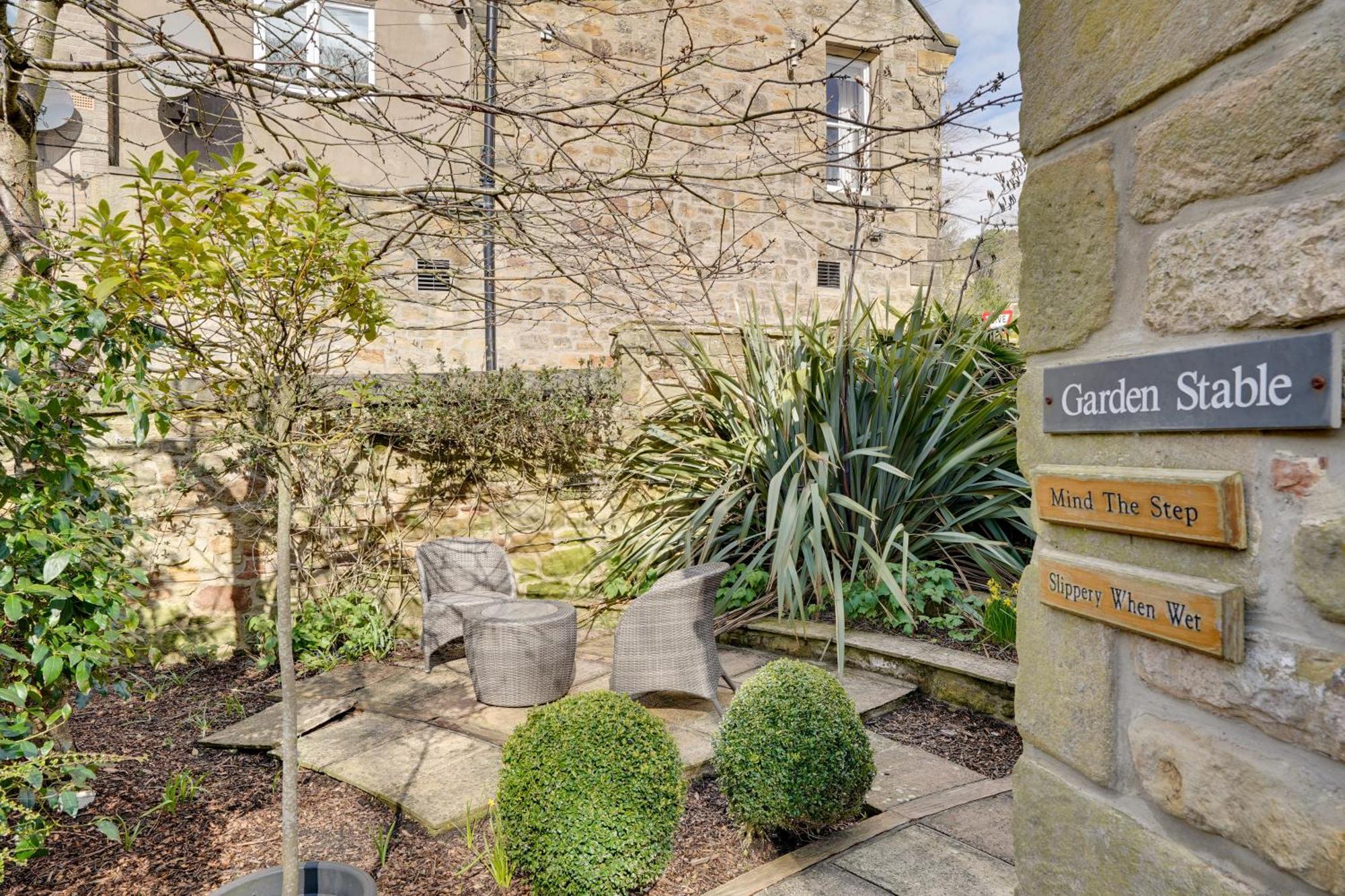 Garden Stable At Hallsteads: Luxury Stone Cottage, With Parking Alnmouth Exterior foto