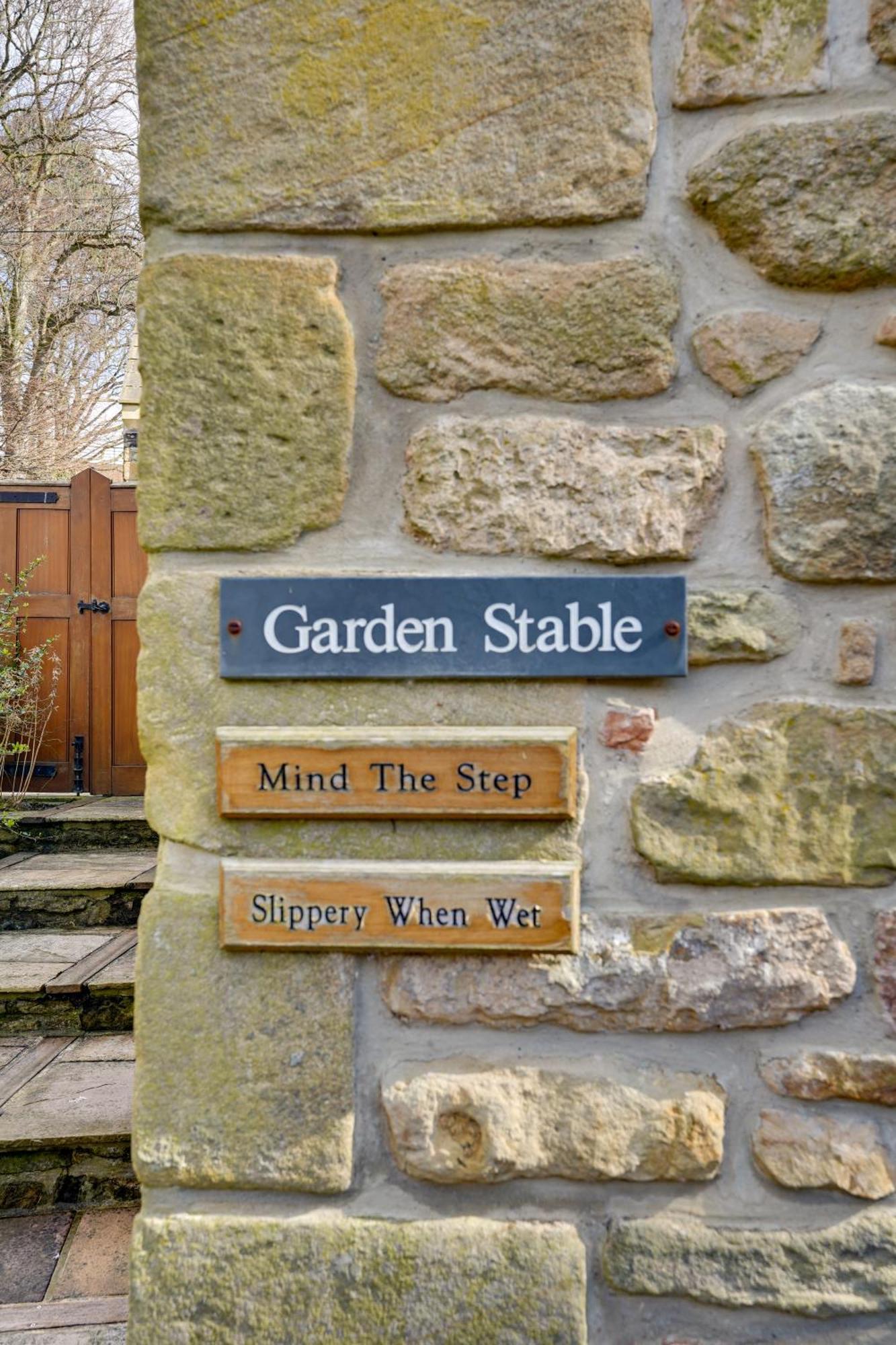 Garden Stable At Hallsteads: Luxury Stone Cottage, With Parking Alnmouth Exterior foto